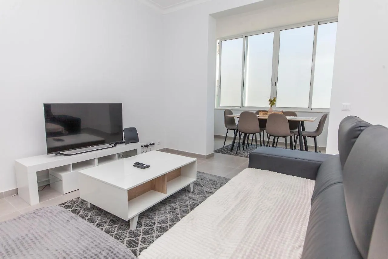 C09 - Portimao 3 Bed Holiday Apartment 0*,